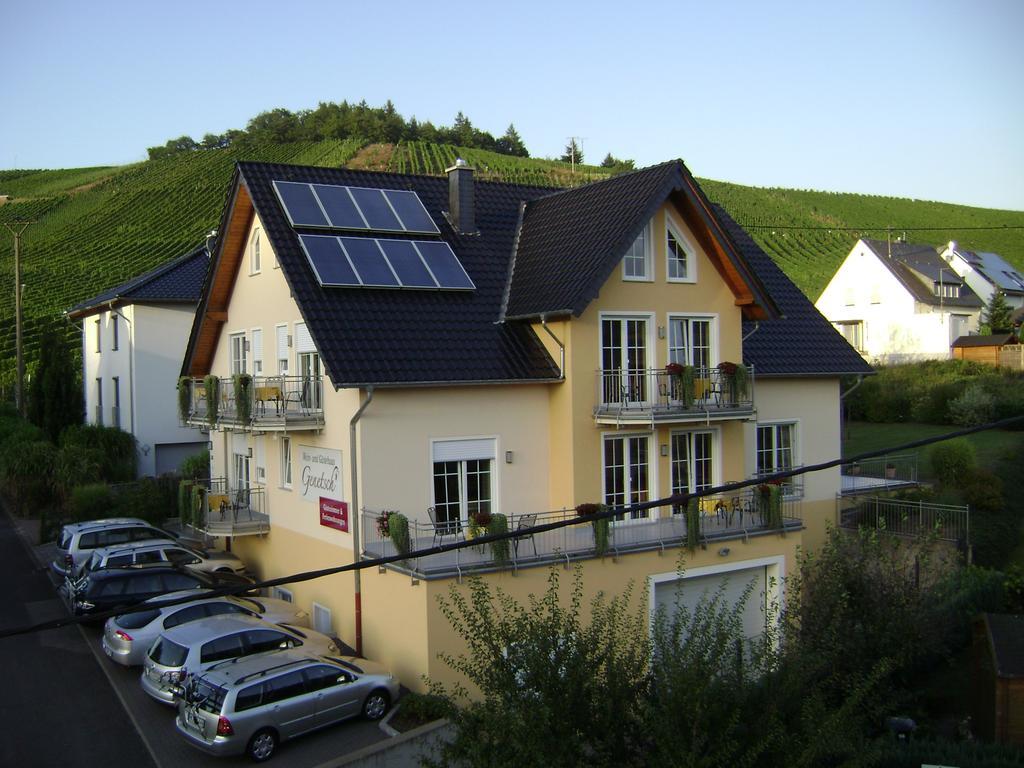 Wein- Und Gaestehaus Genetsch Лизер Экстерьер фото