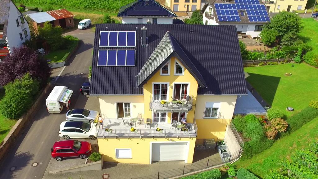 Wein- Und Gaestehaus Genetsch Лизер Экстерьер фото